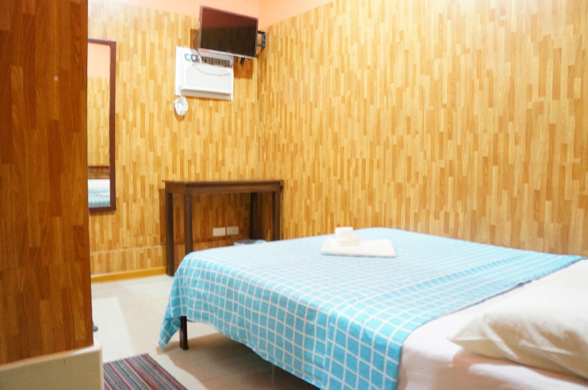 Daylight Inn Davao City Exterior foto